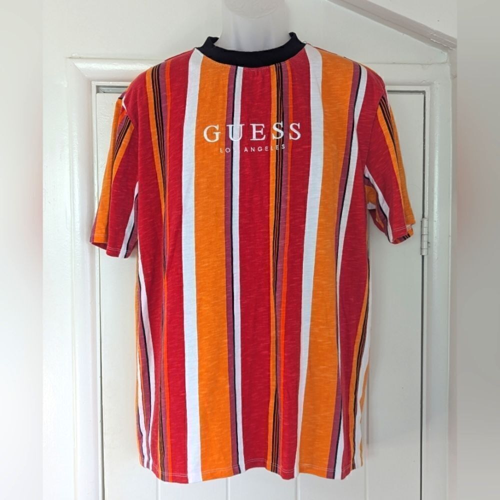 Guess Men's Vertical Striped Tee Shirt 90s Y2K Streetwear Athleisure Preppy S
